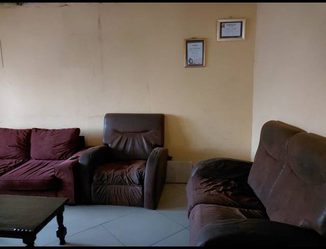 7 BEDROOM HOUSE FOR SALE IN ESSELEN PARK